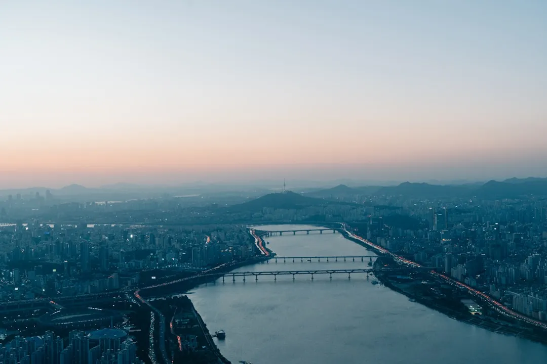 多行业市场调研方法对比及项目策划中的数据驱动策略